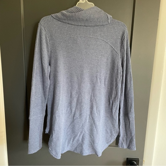 Waffle knit cowl neck sweater - Picture 5 of 5